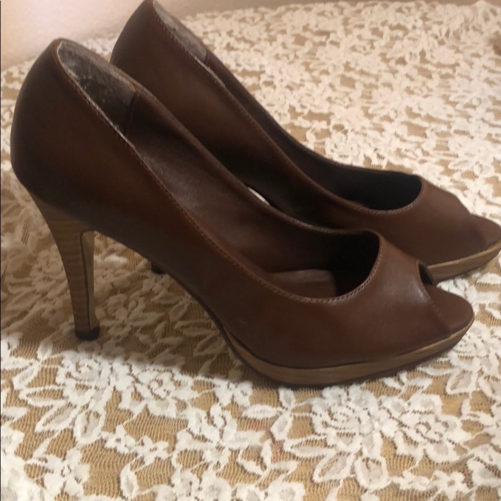 Pierre Dumas Brown Peeptoe Heels - Picture 3 of 6